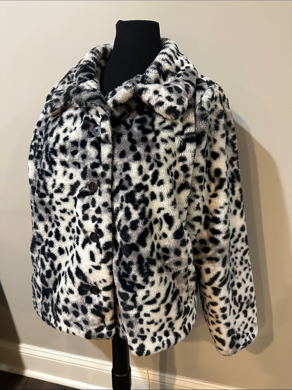 Lane Bryant Black and White Faux Fur Leopard Print Jacket